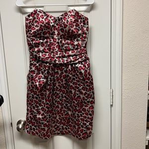 Cheetah print pocket dress